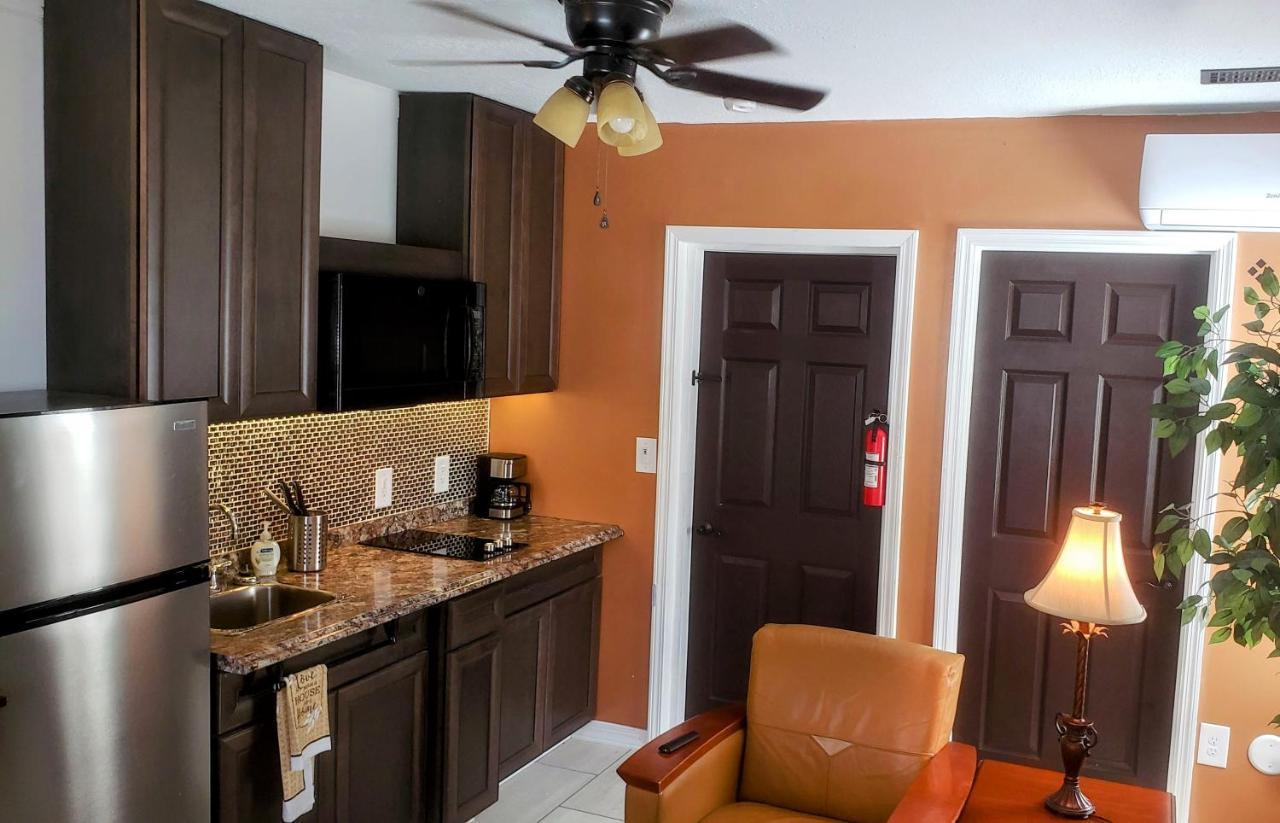 Stylish Suite Tampa Minutes To Hard Rock Casino Mango Eksteriør bilde